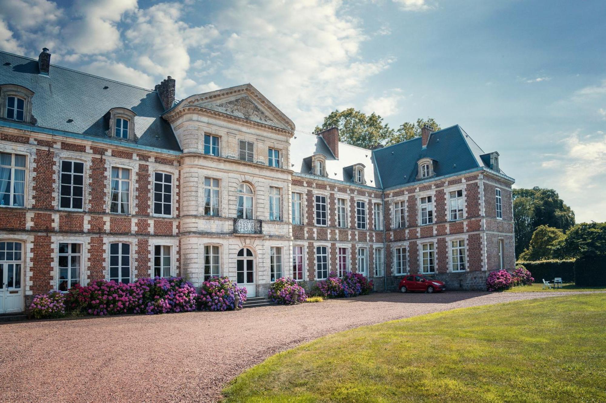 Chambres D'Hotes & Gites Du Chateau De Grand Rullecourt Exterior photo
