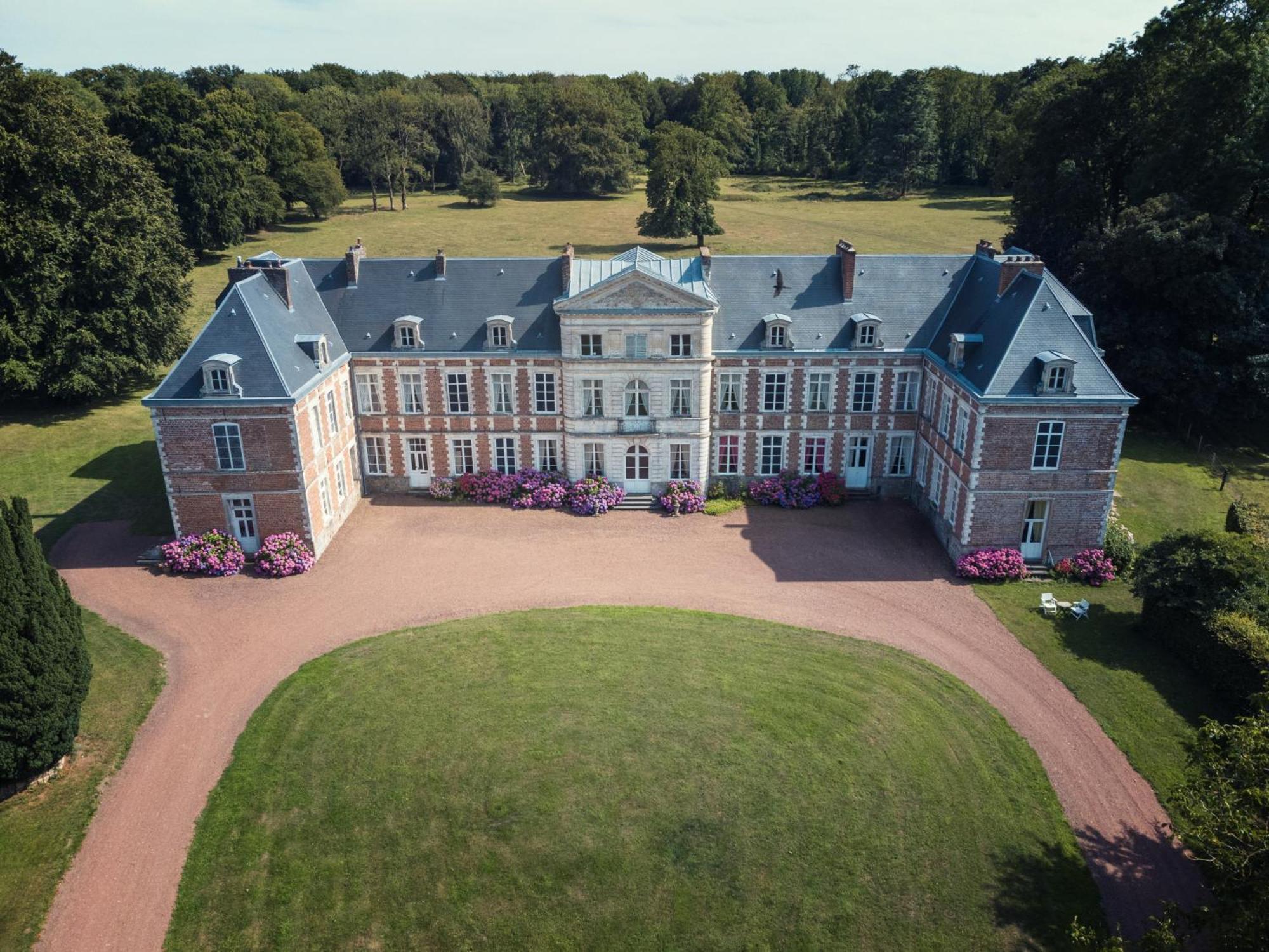 Chambres D'Hotes & Gites Du Chateau De Grand Rullecourt Exterior photo