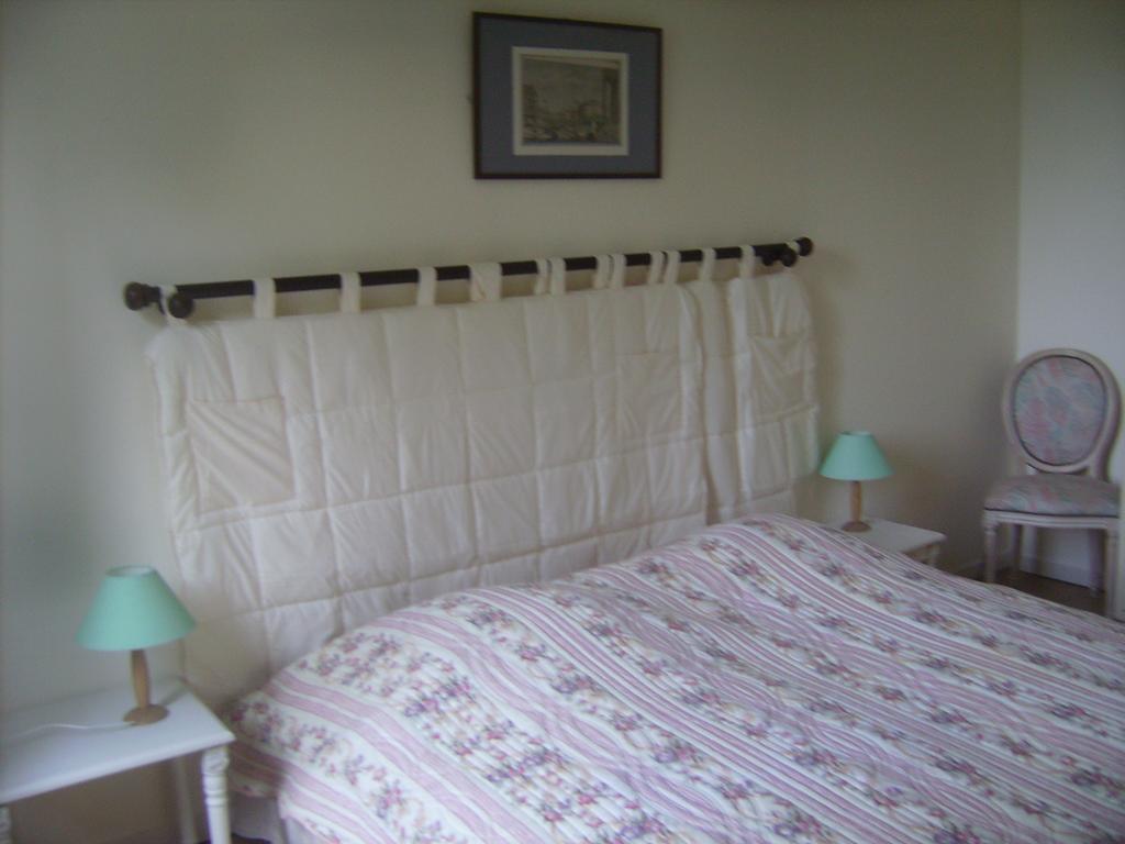 Chambres D'Hotes & Gites Du Chateau De Grand Rullecourt Room photo